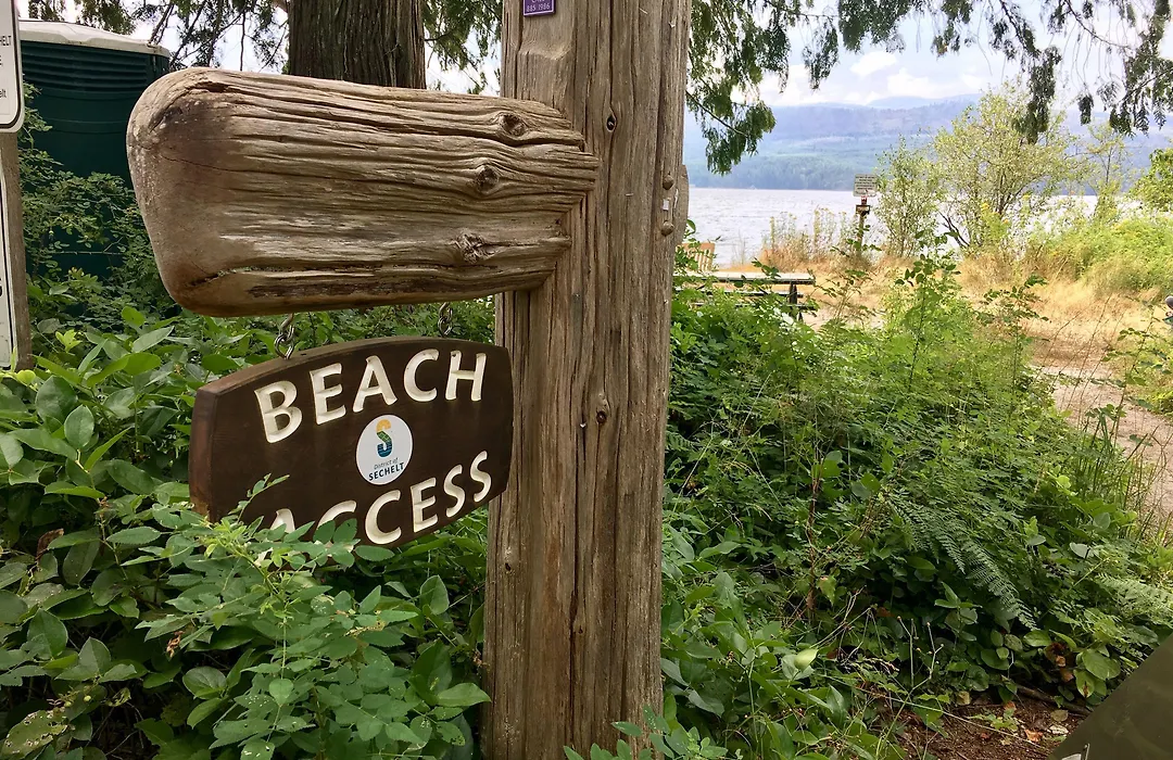 Davis Brook Retreat B&B-1